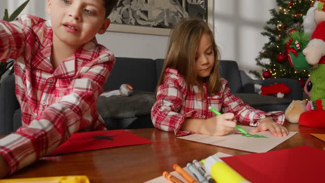 Christmas Letter Siblings Fun.