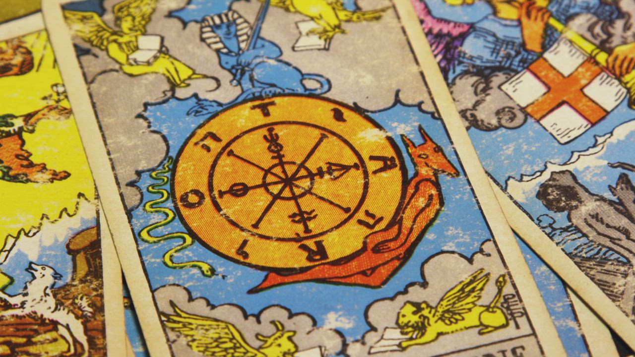 Fortune cards - Free Stock Video