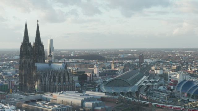 Panoramic view of a city with a cathedral.