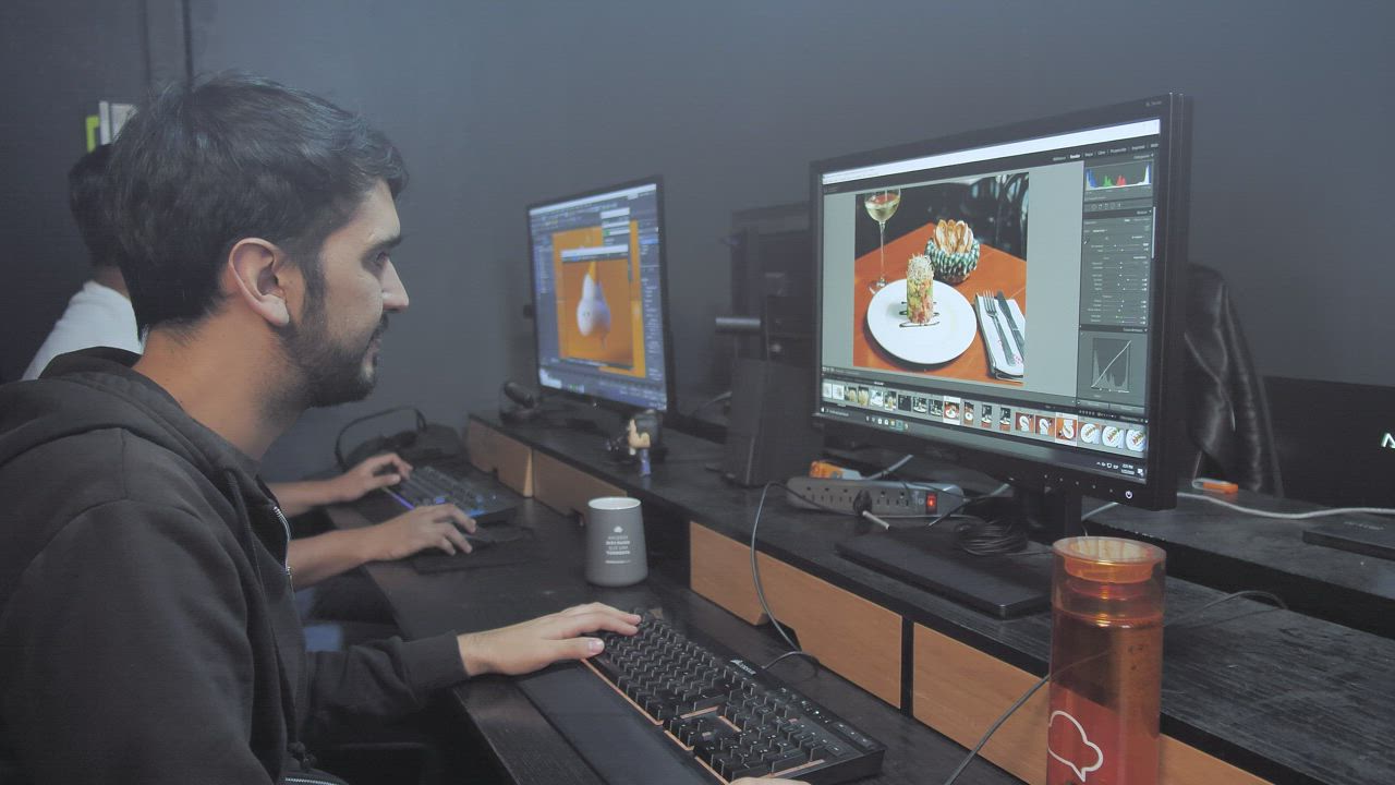 Couple of men working with design software - Free Stock Video