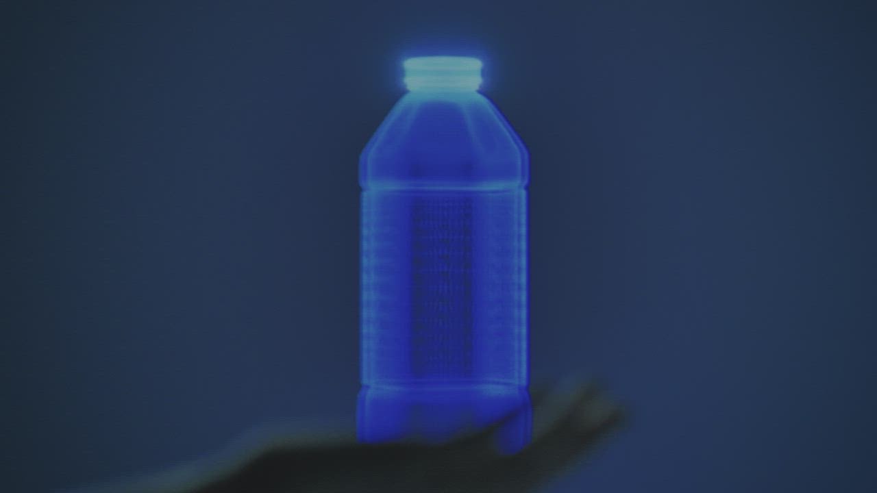 Hand projecting hologram - Free Stock Video