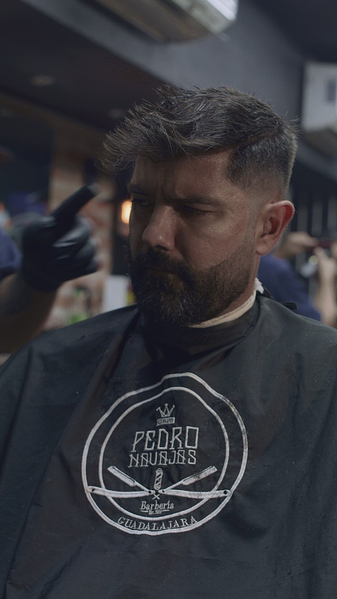 Close de corte em andamento