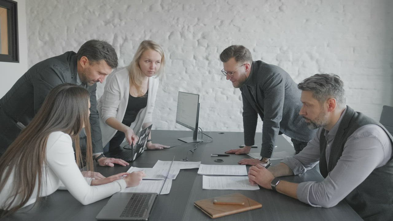 A team defining the real problem before looking at products