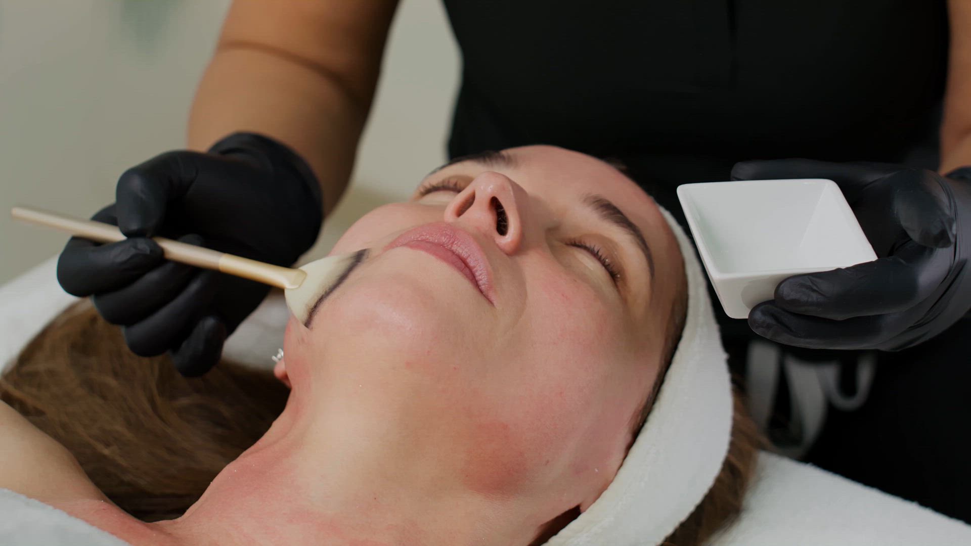Cliente relaxando durante tratamento