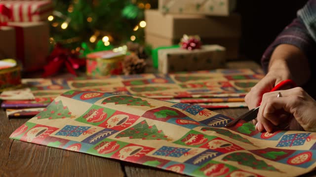 Christmas Wrap Station In Action.